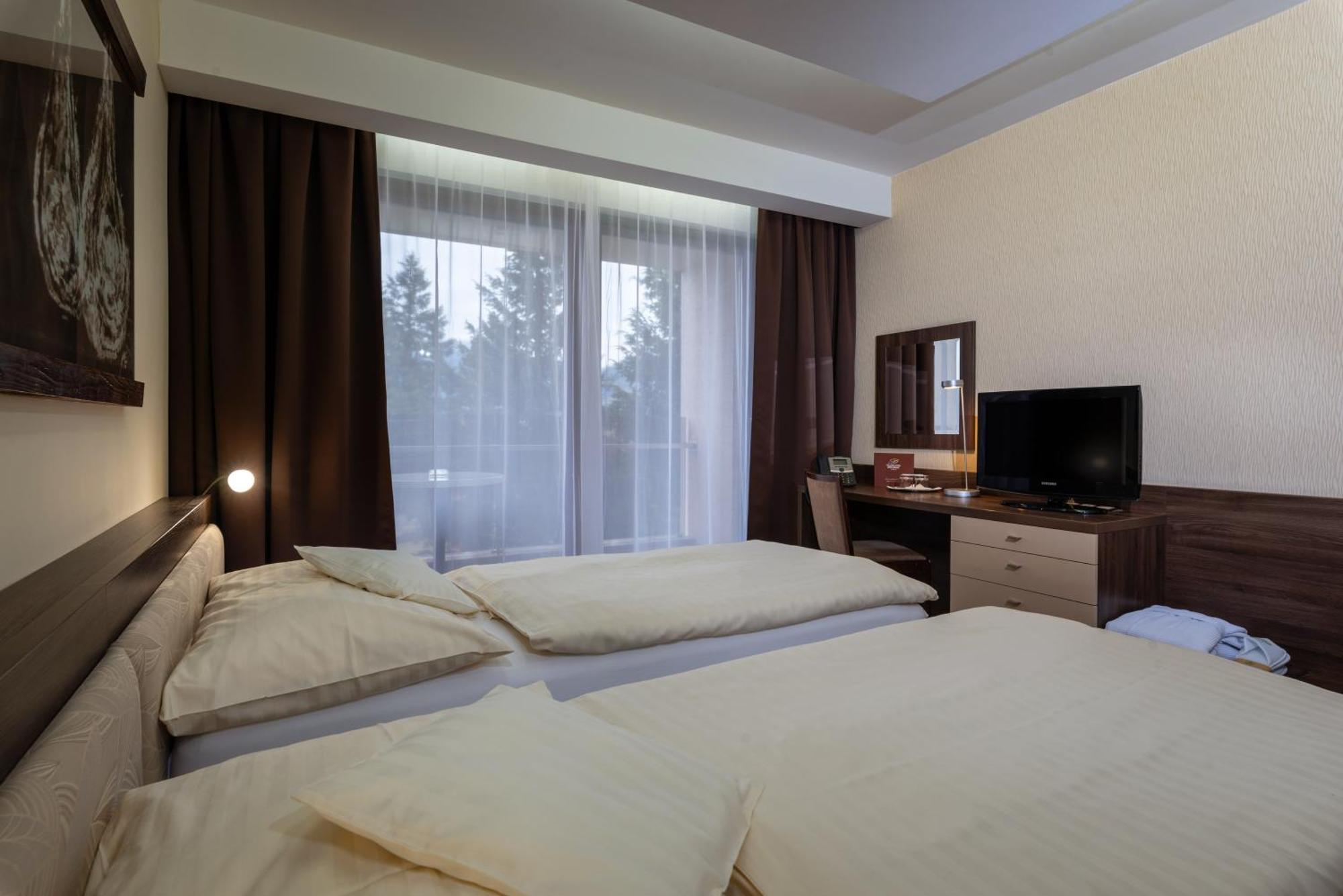 רייקה טפליצה Wellness Hotel Diplomat מראה חיצוני תמונה