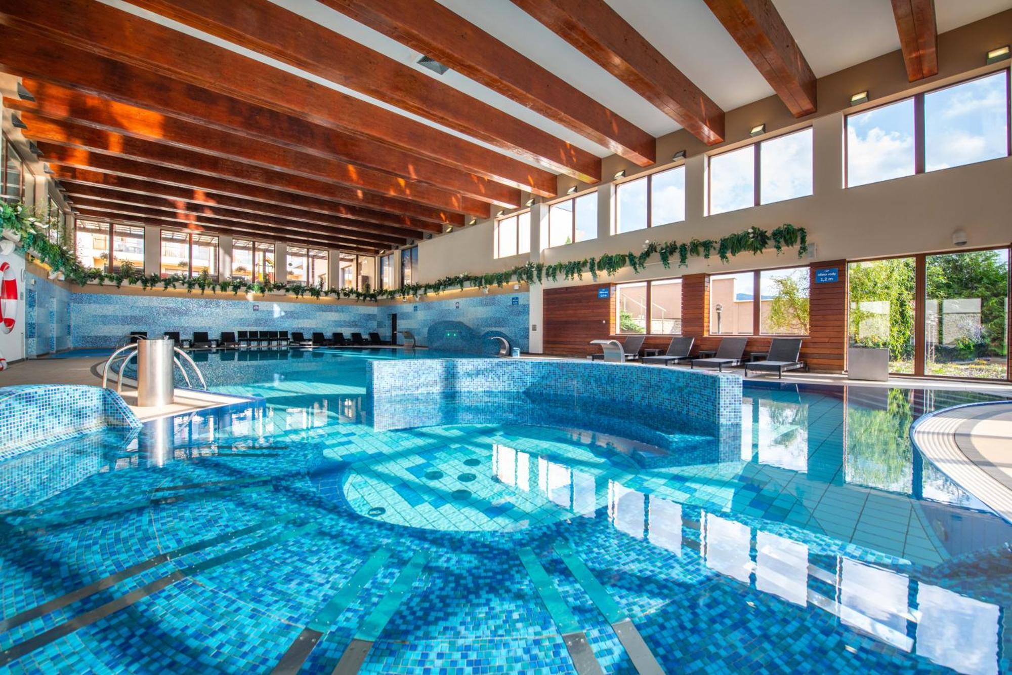 רייקה טפליצה Wellness Hotel Diplomat מראה חיצוני תמונה
