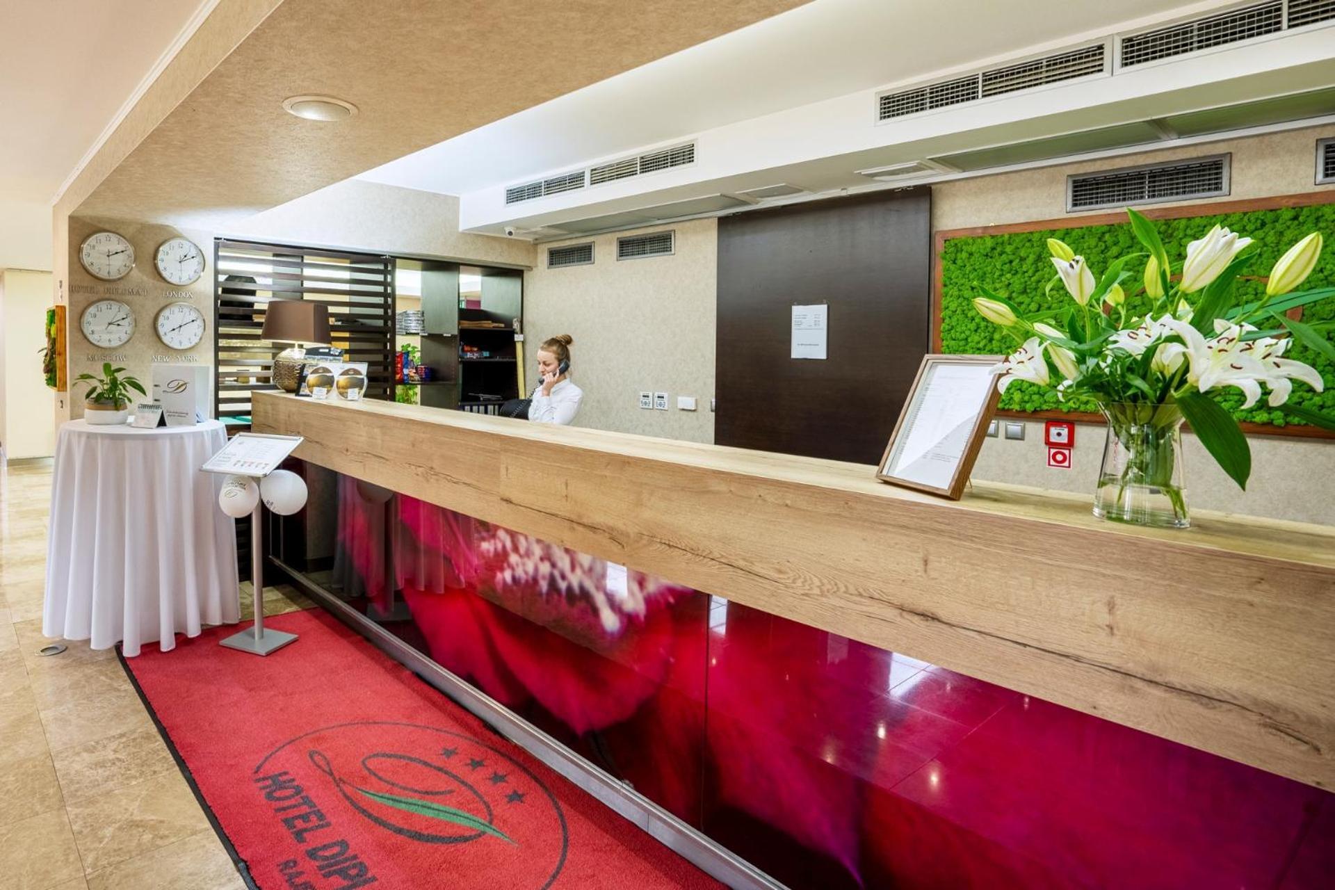 רייקה טפליצה Wellness Hotel Diplomat מראה חיצוני תמונה