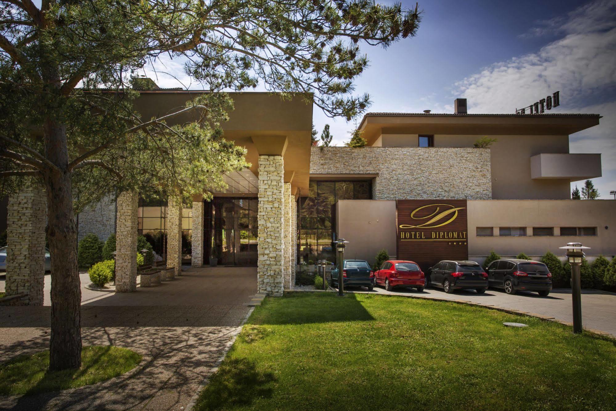 רייקה טפליצה Wellness Hotel Diplomat מראה חיצוני תמונה